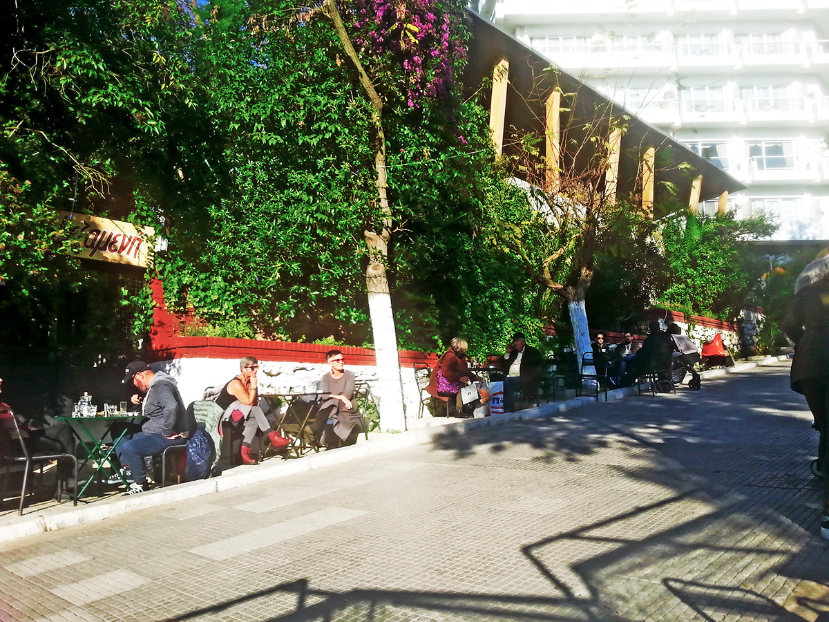 Dexameni-CafeΜ_Tapas_Outdoor_Sun_Kolonaki-place
